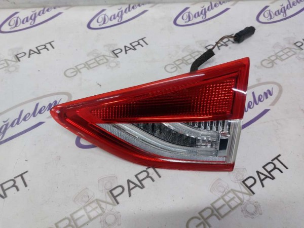 2013-2016 Ford Kuga Stop Lambası Sağ İç - CV44 13A602 BG