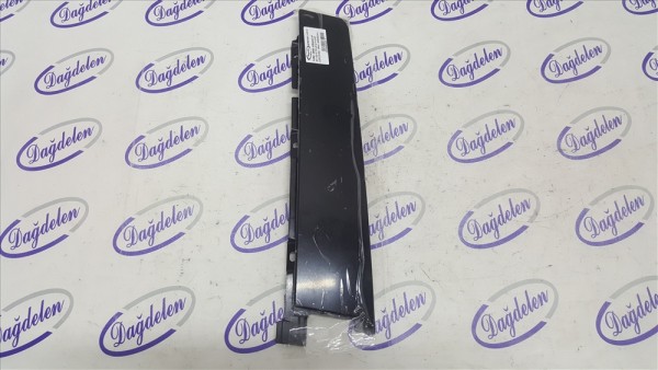 2011/2015 FOCUS ÇITA KAPI ÇERÇEVESİ ARKA SAĞ(SEDAN)