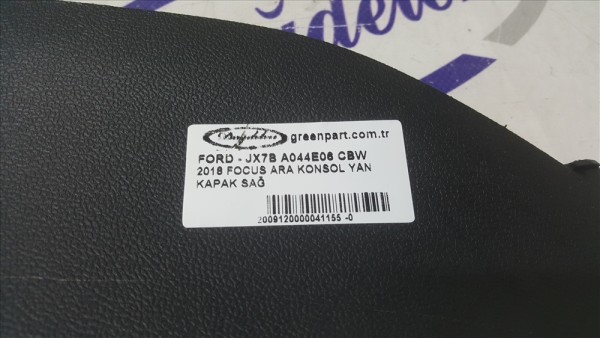 2018 FOCUS ARA KONSOL YAN KAPAK SOL