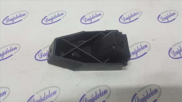 2011-2015 FOCUS ARKA TAMPON ALT BRAKETİ R/L (SEDAN)