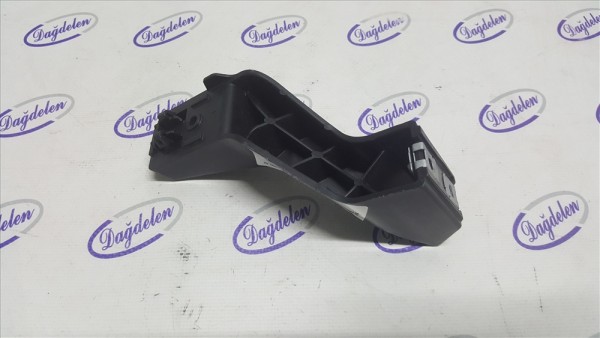 2018 FOCUS ARKA TAMPON BRAKETİ SOL