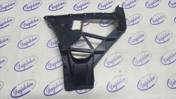 1998-2004 FOCUS ARKA TAMPON BRAKETİ SAĞ (SEDAN)