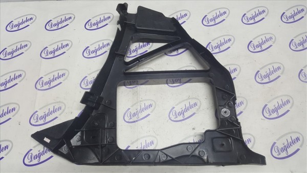 2005-2011 FOCUS ARKA TAMPON BRAKETİ SAĞ (SEDAN/YAN SANAYİ)