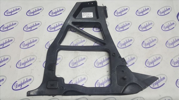 2005-2011 FOCUS ARKA TAMPON BRAKETİ SAĞ (SEDAN/YAN SANAYİ)
