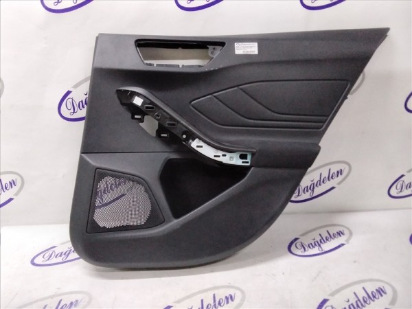 2018 FOCUS SAĞ ARKA KAPI DÖŞEMESİ (ÇIKMA)