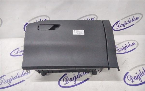 2018 FOCUS TORPİDO YUVASI KOMPLE (ÇIKMA)