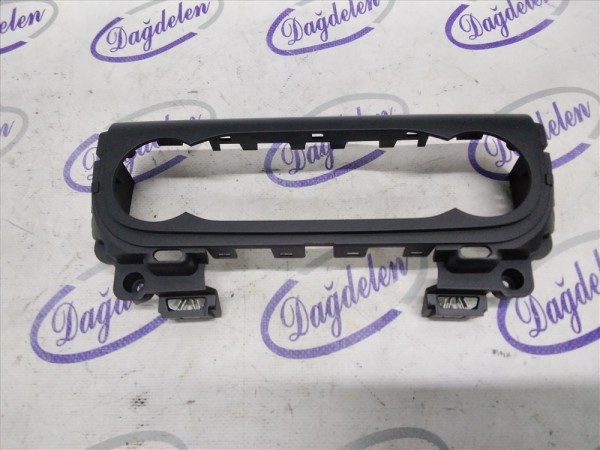 2018 FOCUS KLİMA PANEL ÇERÇEVESİ (ÇIKMA)