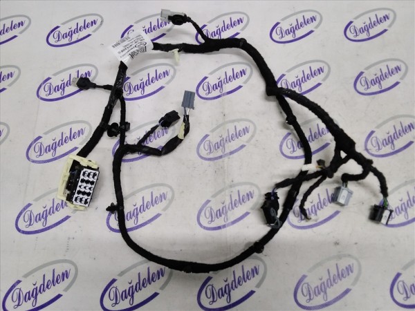 2018 FOCUS ARA KONSOL TESİSATI (ÇIKMA)