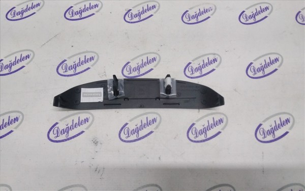 2018 FOCUS TORPİDO SONLANDIRICI KAPAK (ÇIKMA)