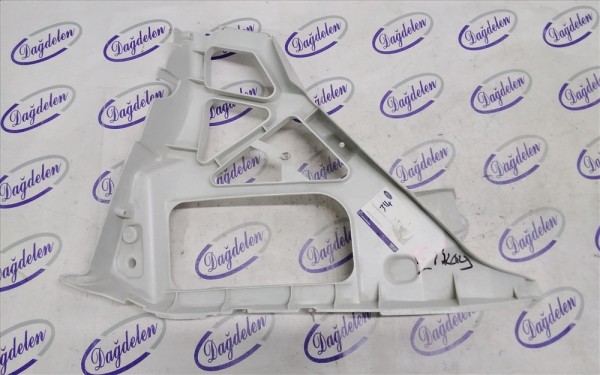 2005-2008 FOCUS ARKA TAMPON BRAKETİ SAĞ