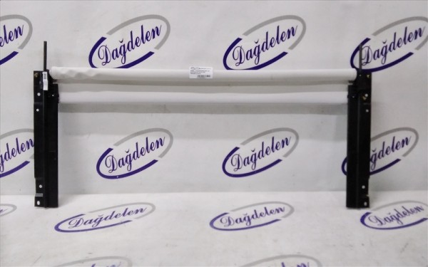 2018 FOCUS TAVAN CAMI PERDESİ ARKA (ÇIKMA)