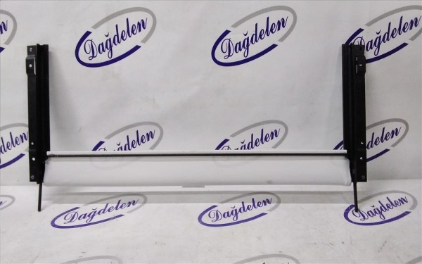 2018 FOCUS TAVAN CAMI PERDESİ ARKA (ÇIKMA)