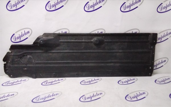 2018 FOCUS DEFLEKTÖR ALT SAĞ (ÇIKMA)