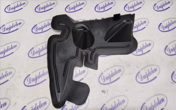 2004-2007 FOCUS ÖN ÇAMURLUK DAVLUMBAZ UCU