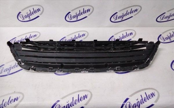 2018 FOCUS ÖN TAMPON ORTA IZGARA (ÇIKMA)	