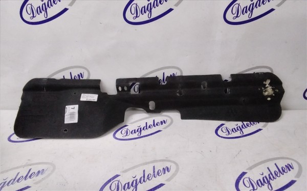 2018 FOCUS/KUGA  ÖN CAM IZGARA KEÇESİ (ÇIKMA)