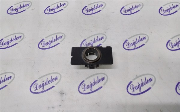 2018 FOCUS PARK SENSÖR ÇERÇEVESİ ÖN ORTA SAĞ