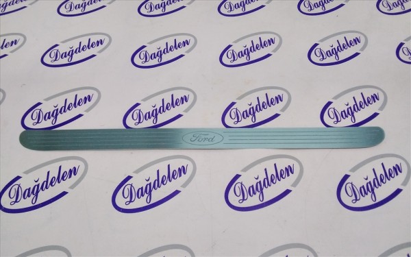 2004-2010 FOCUS MARŞPİYEL KROM PLAKASI SAĞ