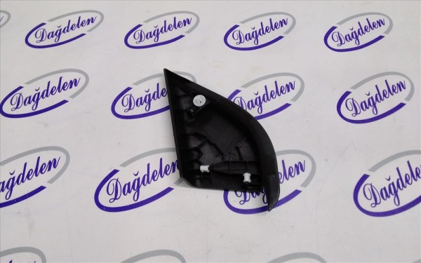 2018 FOCUS İÇ AYNA KAPAK SAĞ (ÇIKMA)