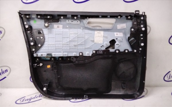 2018 FOCUS KAPI DÖŞEMESİ SAĞ ÖN (ÇIKMA)