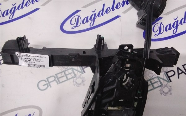 2018 FOCUS SAĞ ÖN KAPI KİLİT YAN BAKALİT (ÇIKMA)