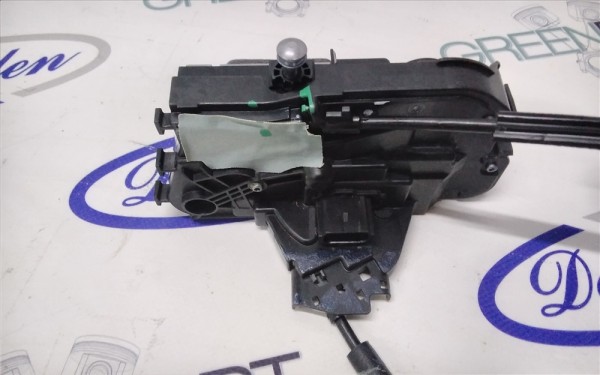 2018 FOCUS SAĞ ÖN KAPI KİLİDİ (ÇIKMA)