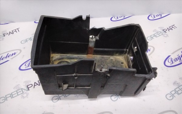 2005-2010 FOCUS/C-MAX AKÜMÜLATÖR KUTUSU (1.6 DİZEL/ÇIKMA)