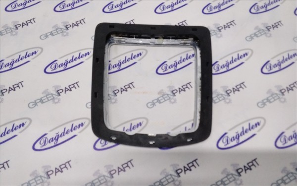 2005-2007 FOCUS OTOMATİK VİTES ÇERÇEVESİ (ÇIKMA)