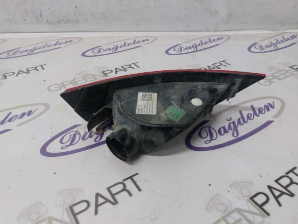 2019-2021 ECOSPORT ARKA TAMPON REFLEKTÖRÜ SAĞ (ÇIKMA)