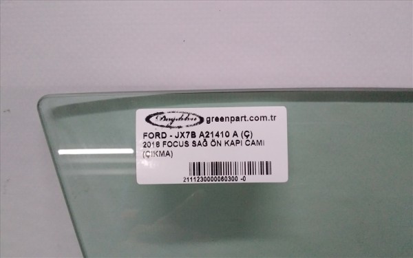 2018 FOCUS SAĞ ÖN KAPI CAMI (ÇIKMA)