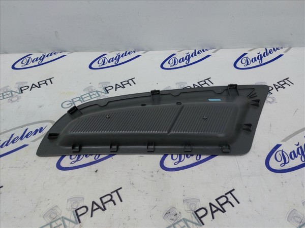 1998-2004 FOCUS TORPİDO ÜST KAPAK SAĞ