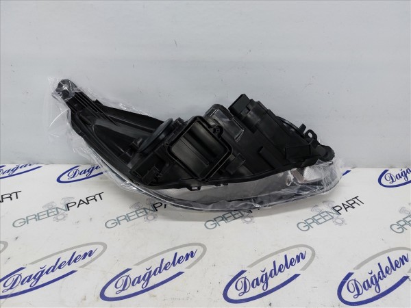 2015-2018 FOCUS SOL FAR SİYAH ZEMİN (YAN SANAYİ)