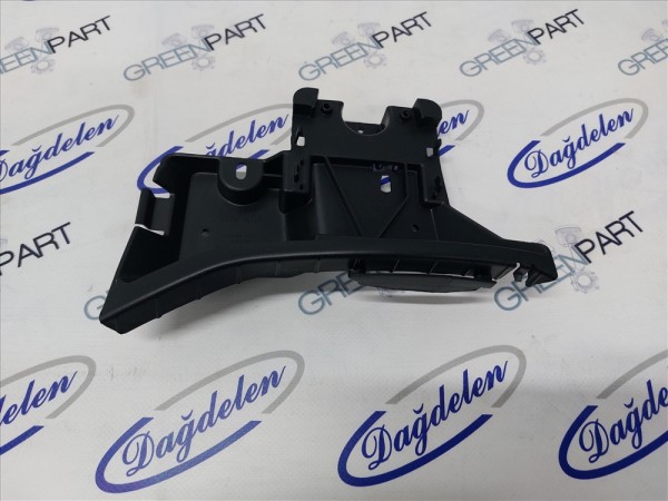 2018 FOCUS ARKA TAMPON BRAKETİ SAĞ (SEDAN/YAN SANAYİ)