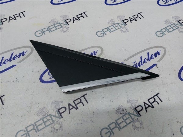 2011-2018 FOCUS SAĞ AYNA ÖNÜ BAKALİT NİKELAJLI