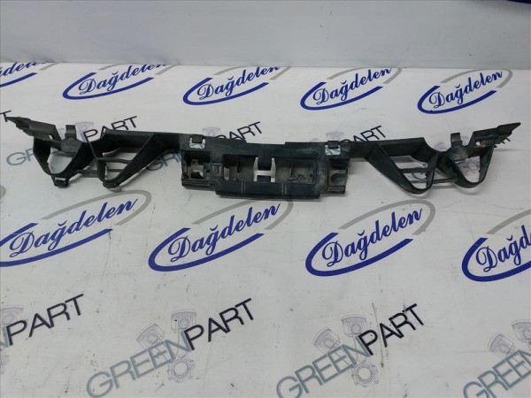 2002-2009 RENAULT MEGANE ARKA TAMPON ORTA BRAKET TUTUCU (ÇIKMA-DAĞ)