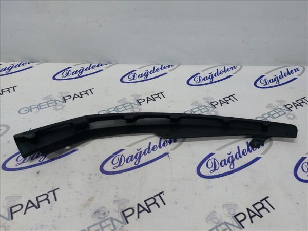 2018 FOCUS TAMPON ALT SPOİLER SOL 