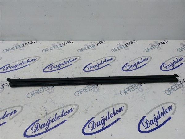 2018 FOCUS ÖN KAPI İÇ FİTİL SOL (ÇIKMA)