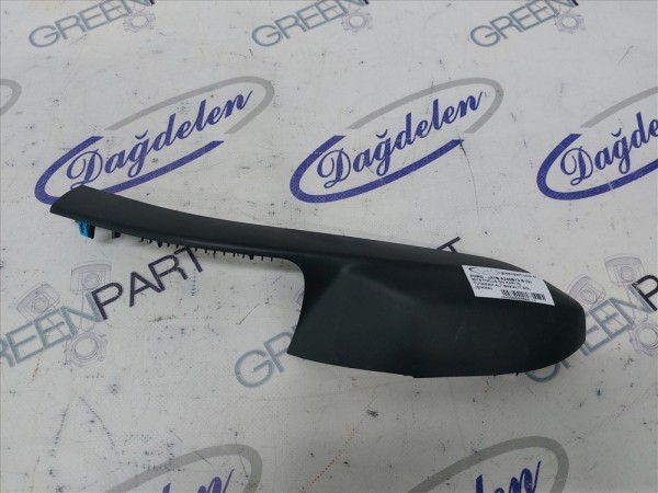 2018 FOCUS ÖN KAPI İÇ TUTAMAK ALT BAKALİT SOL  (ÇIKMA)