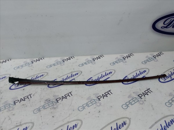 2011-2018 FOCUS ÖN CAM İÇ KAPLAMA FİTİLİ SAĞ