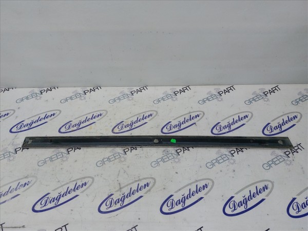 2010-2014 S-MAX SAĞ ÖN KAPI BANDI NİKELAJLI (ÇIKMA)