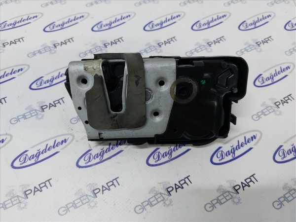 2018 FOCUS SAĞ ÖN KAPI KİLİDİ