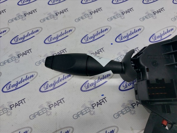 1998-2004 FOCUS HB SİLECEK KOLU (ÇIKMA)