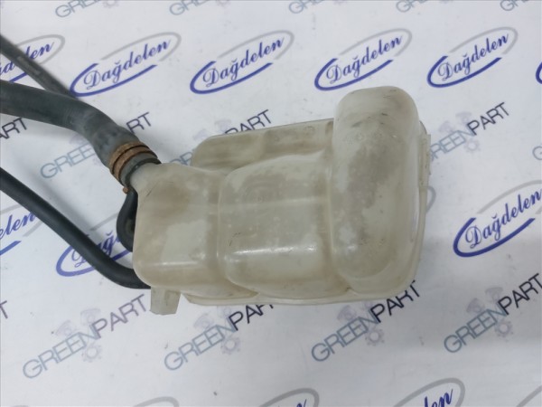 1998-2004 FOCUS RADYATÖR YEDEK SU DEPOSU (ÇIKMA)