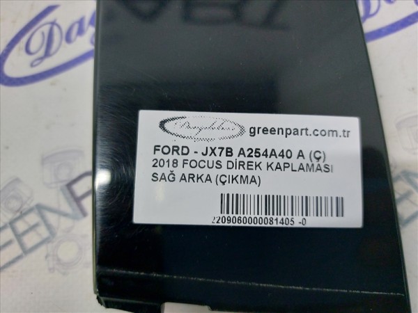 2018 FOCUS DİREK KAPLAMASI SAĞ ARKA (ÇIKMA)