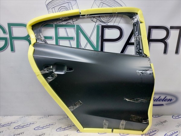 2018 FOCUS SAĞ ARKA KAPI