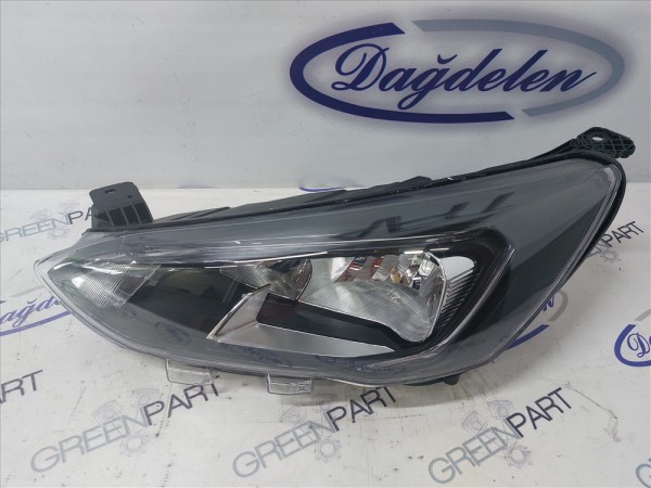 2018 FOCUS SOL FAR SİYAH ZEMİN (YAN SANAYİ)