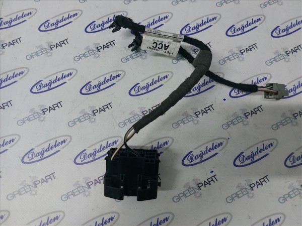 2014-2018 FOCUS ARA KONSOL TESİSATI (ÇIKMA)