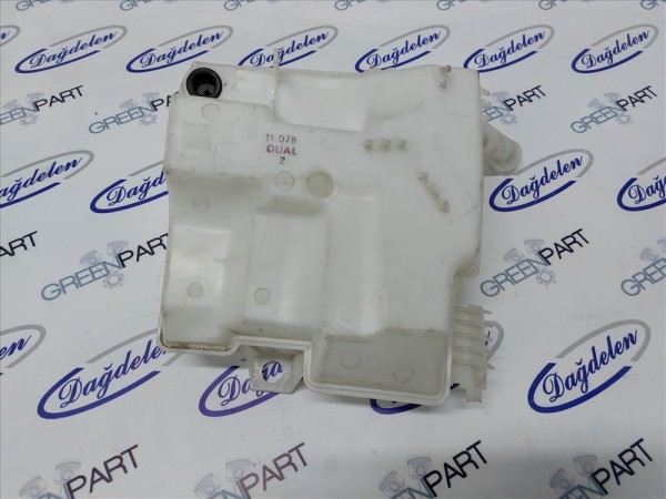 2011-2015 FOCUS SİLECEK SU DEPOSU FAR YIKAMASIZ (ÇIKMA)