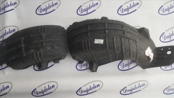 2018 FOCUS DAVLUMBAZ KECE ARKA SAĞ (ESTATE))