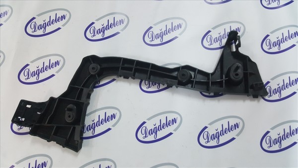 2014/2018 FOCUS TAMPON ARKA BAĞLANTI BRAKETİ SAĞ (SEDAN)